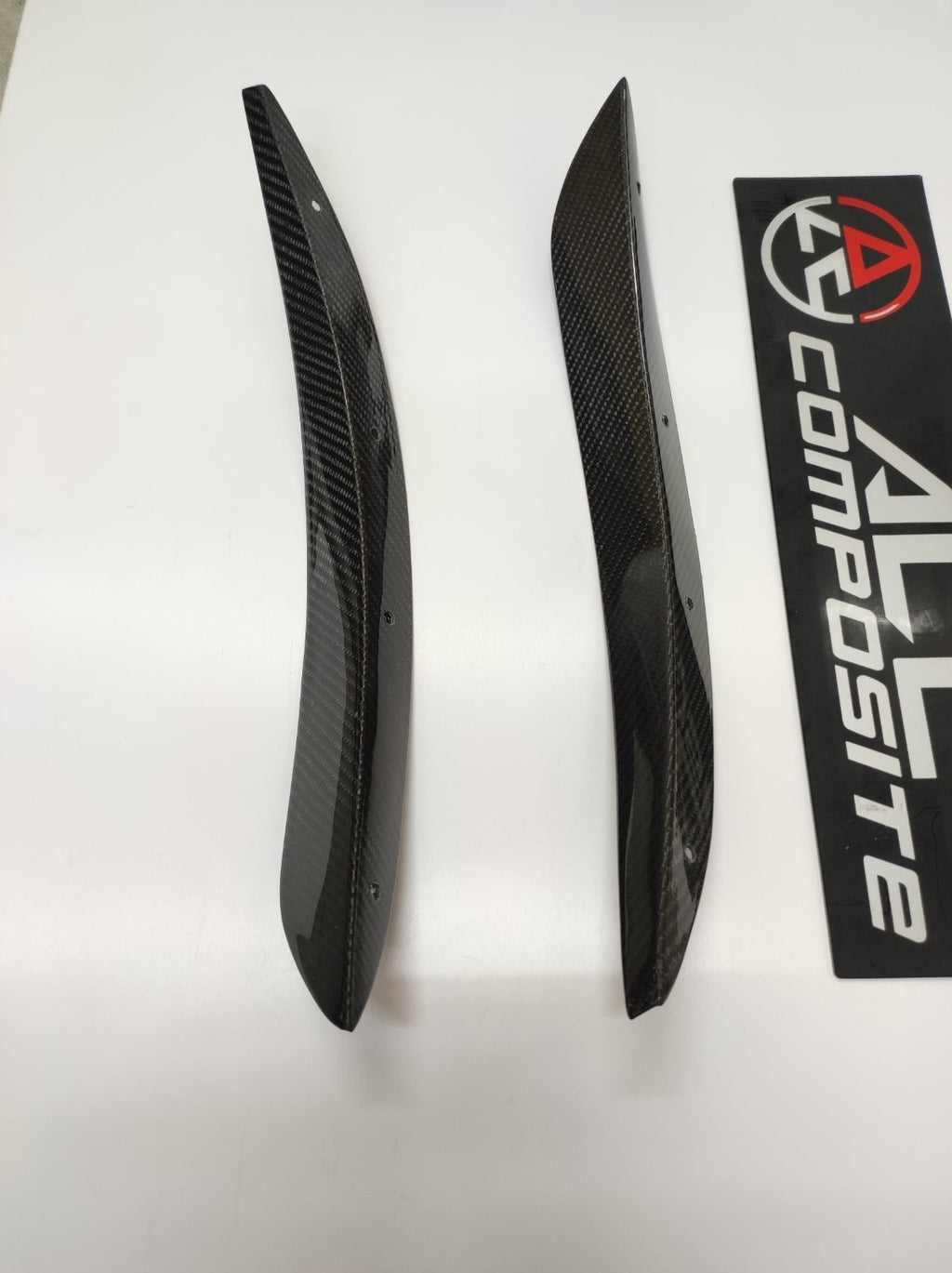 Fit For Audi R8 Gen 1 2008-2015 Front Bumper ALC Carbon Fiber Canard