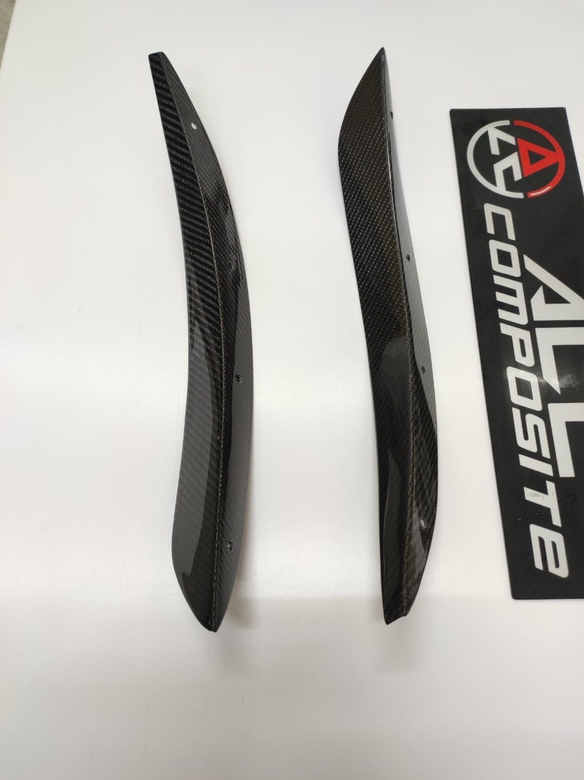 Fit For Audi R8 Gen 1 2008-2015 Front Bumper ALC Carbon Fiber Canard