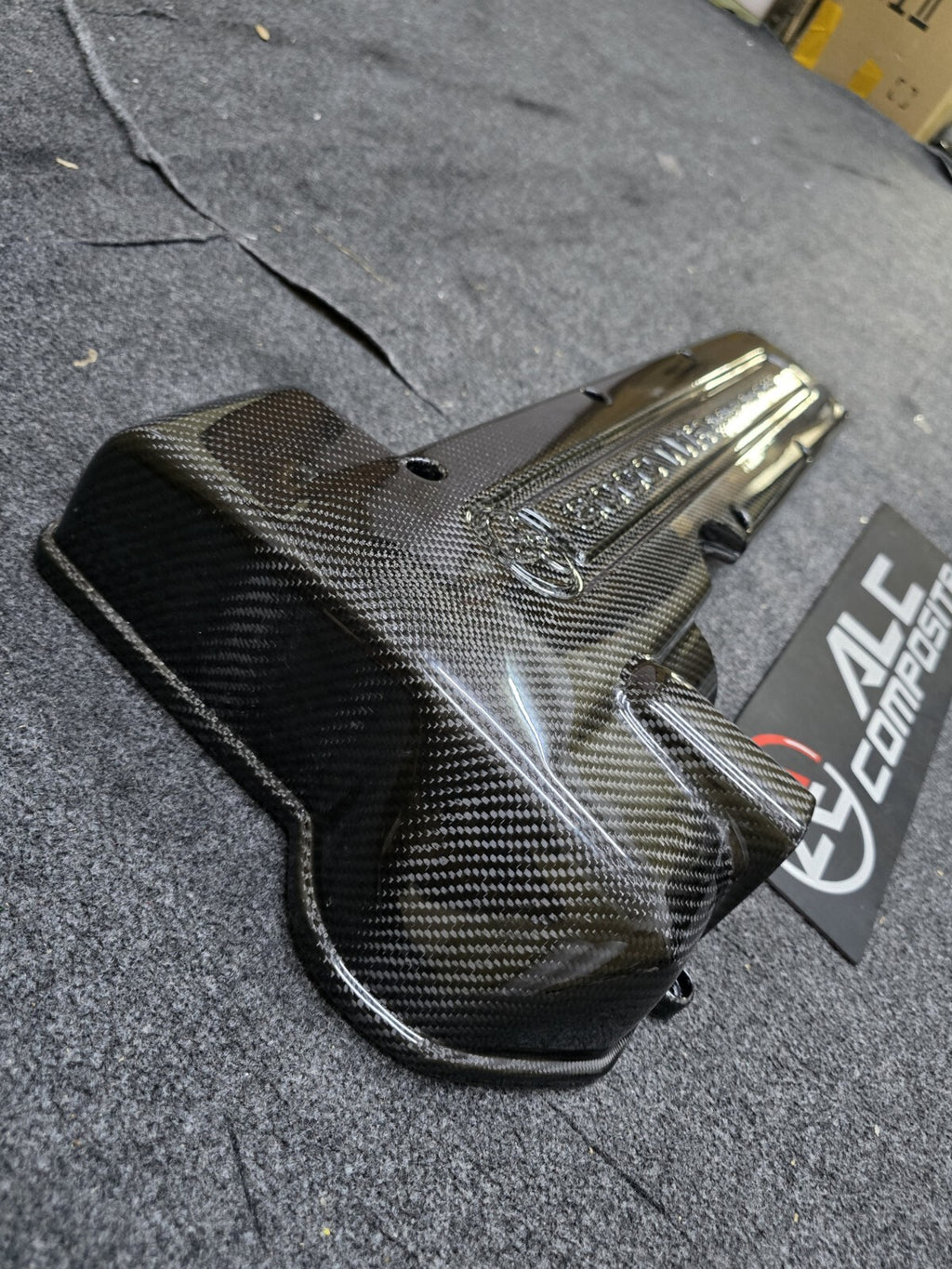 Engine Plug Cover Trim For Toyota MK4 Supra 2JZ VVTI Dry Carbon