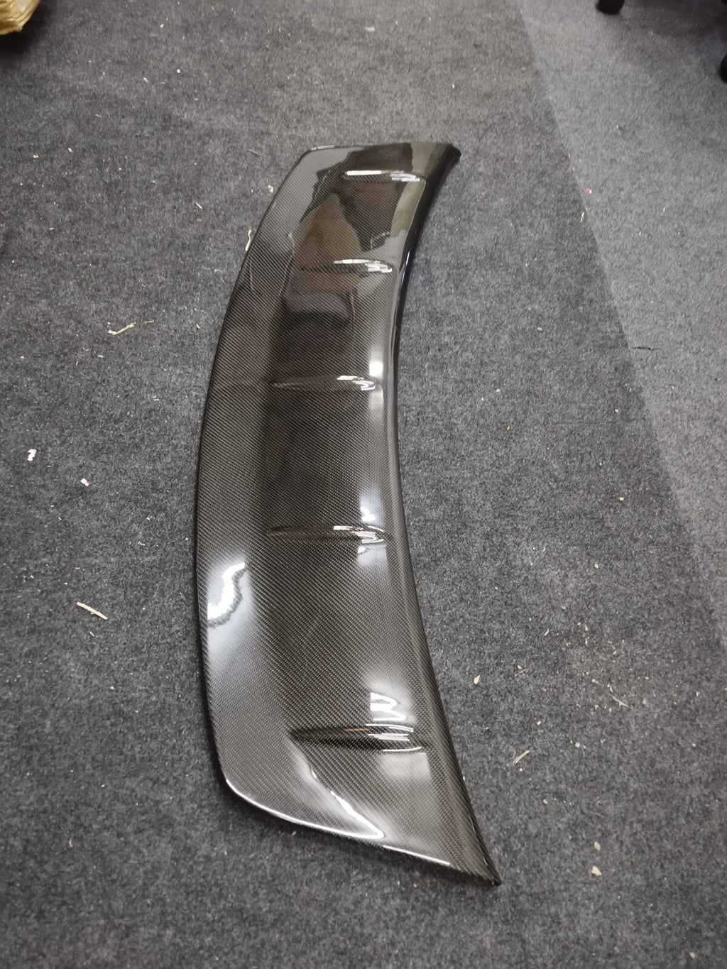 Fit For Nissan GTR R35 Carbon Fiber Rear wing Flap (Stick on to OEM Spoiler)