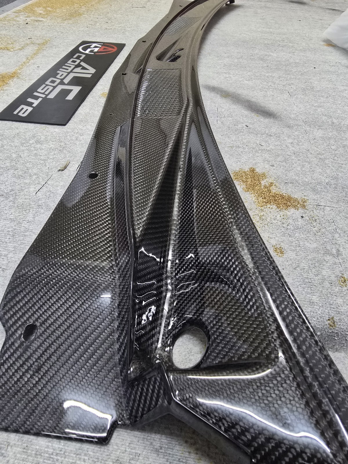 Fit for USDM LHD Nissan Silvia S15/S14/200sx Dry Carbon Fiber Wiper Cowl Cover
