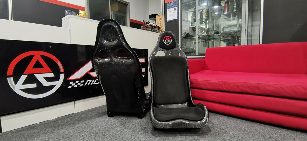 Dry Carbon Bucket Seat With Suede Padding 2pc (UPS EXPRESS SHIPPING)