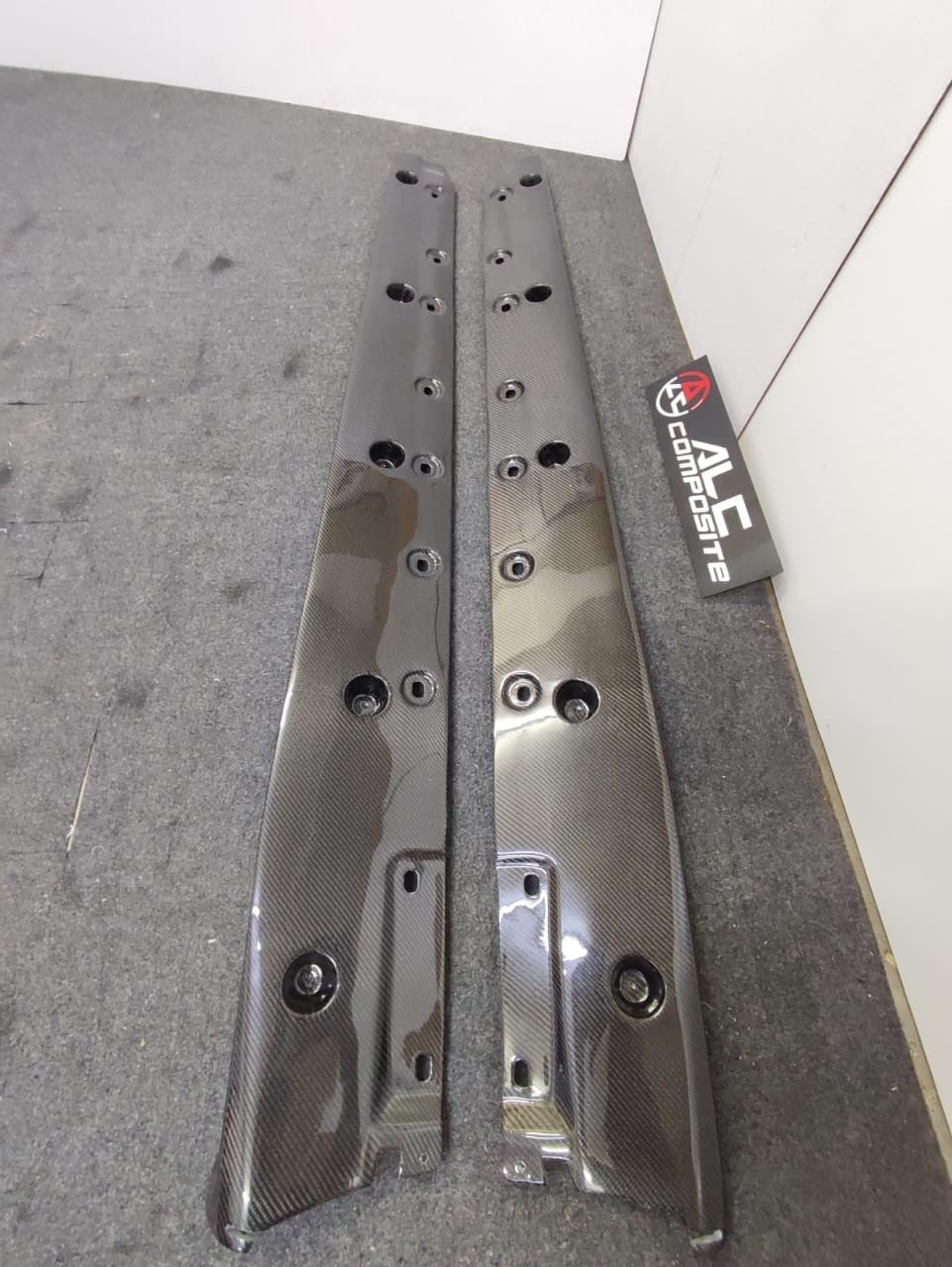 Fit For Porsche 991.1 & 991.2 Gt3 RS / Gt2 RS / Turbo Carbon Fiber Side Skirt