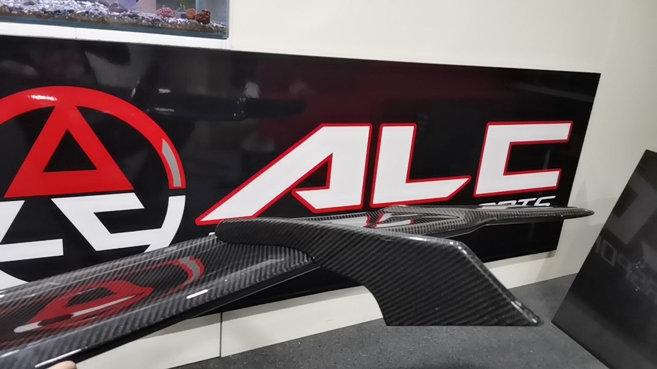 Universal Carbon Fiber GT Wing For VW/Mercedes/Audi/BMW Hatchback & MPV