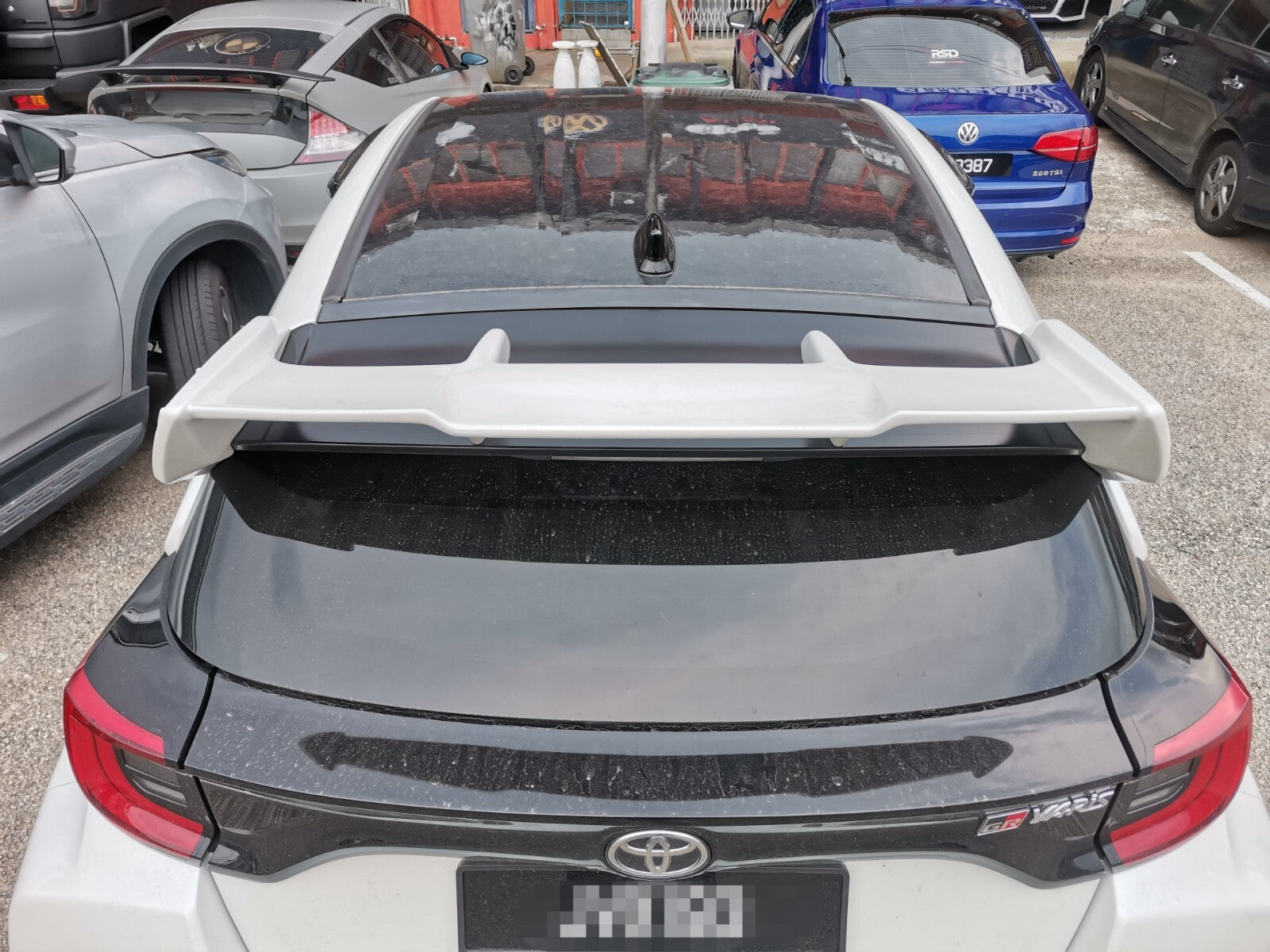 REAR BONNET SPOILER WING UNPAINTED FIT FOR TOYOTA GR YARIS GXPA16 TOM's STYLE