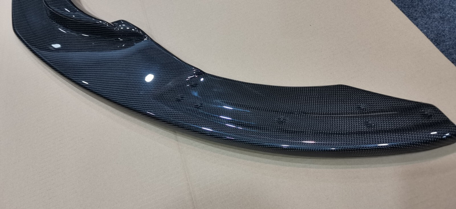 Fit For Audi R8 Carbon Fiber Front lip 2008 - 2015