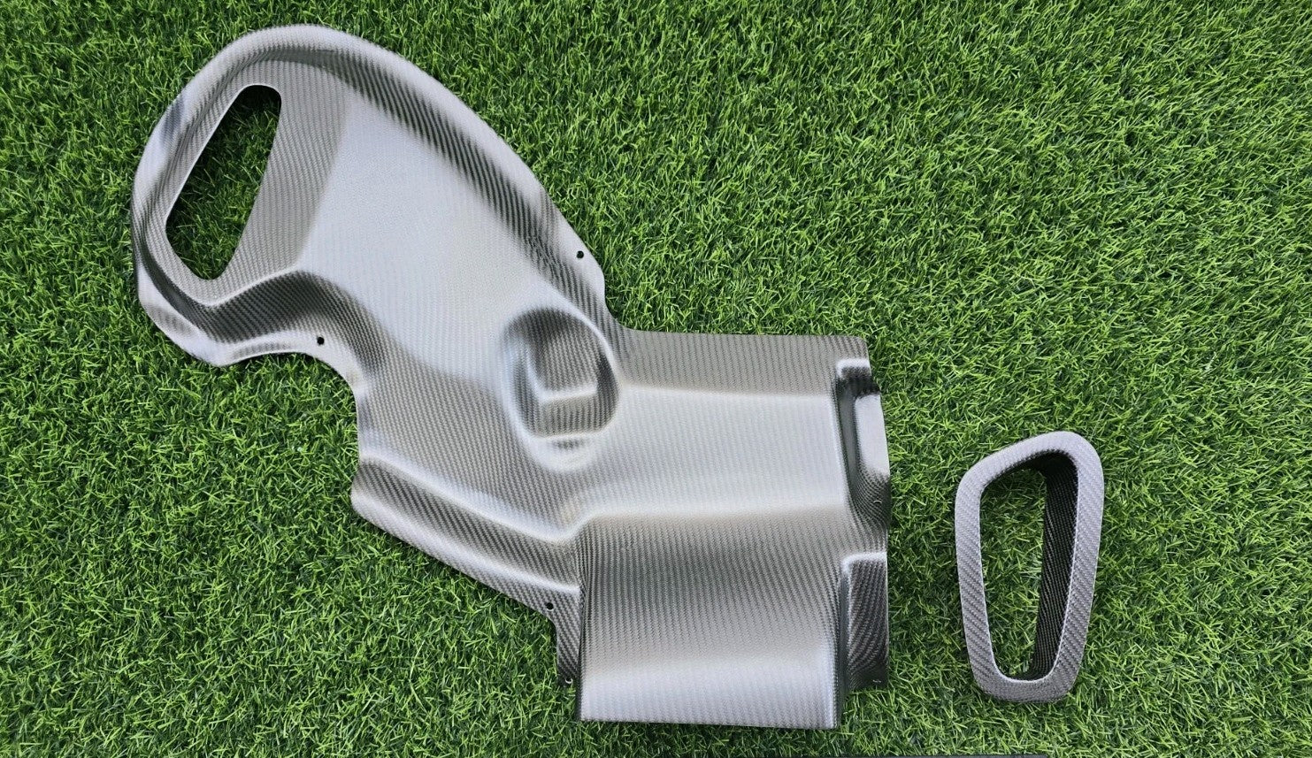 Air Guide Duct For Nissan Skyline GT-R R34 Use with Z/R-Tune Carbon Bonnet Only