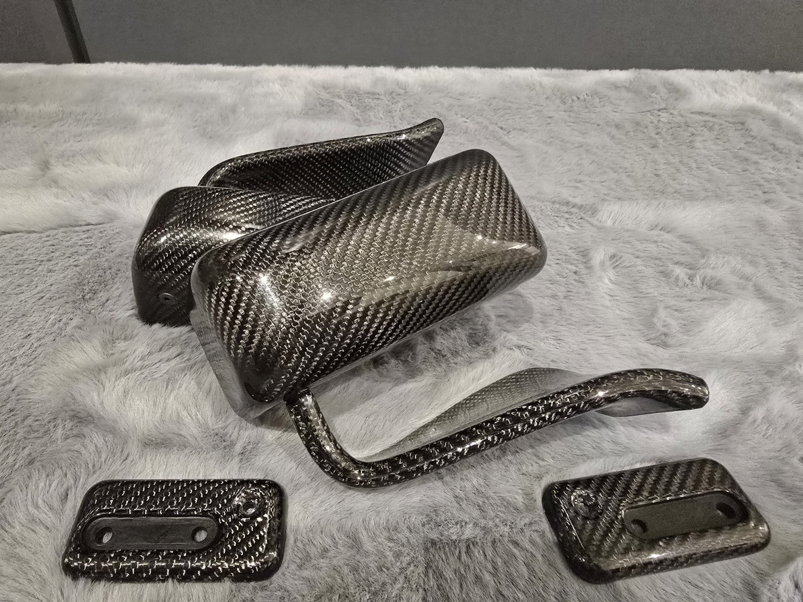 ALC Dry Carbon Fiber Twill Weave LMGT side Mirror (Universal/S2000)