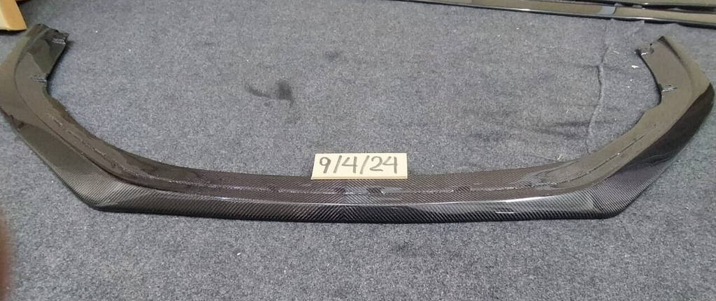 Fit For Porsche Boxster/Cayman 718 16-23 Front Bumper Lower Lip Carbon Fiber