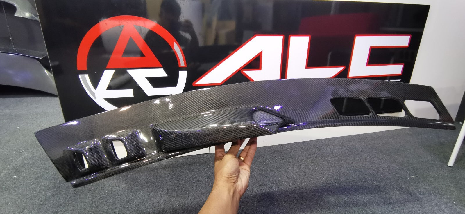 Fit For Honda Civic FD2R Front Window Intake Cover Race Track Visor (RHD)