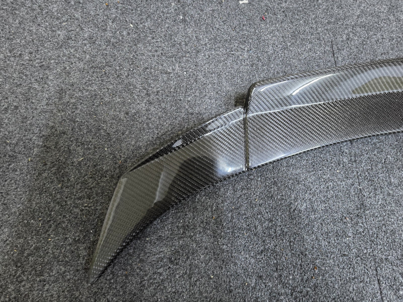 Fit For Toyota GR Yaris Carbon Fiber/Forged Carbon Fiber Center Rear Spoiler