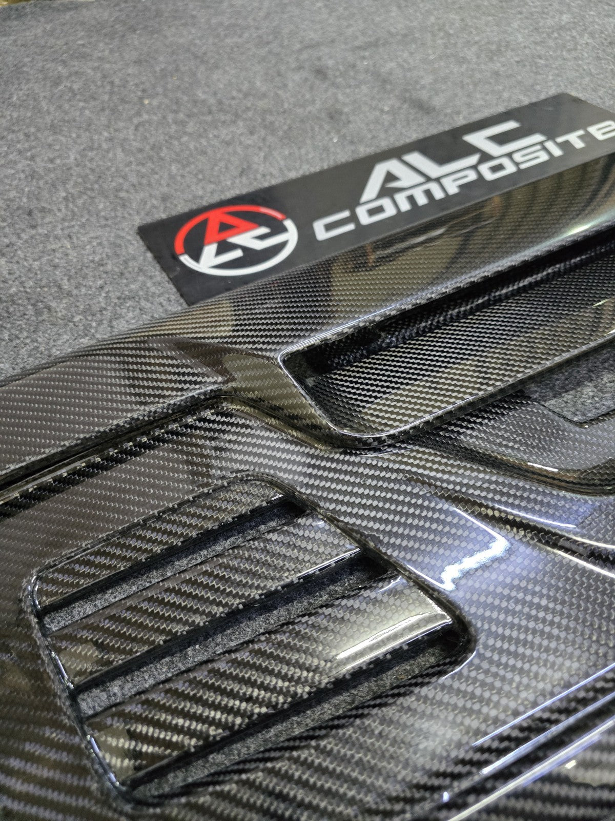 For 11'-16' Porsche Carrera 911 991 Dry Carbon Rear Trunk Deck Lid Grill 911R