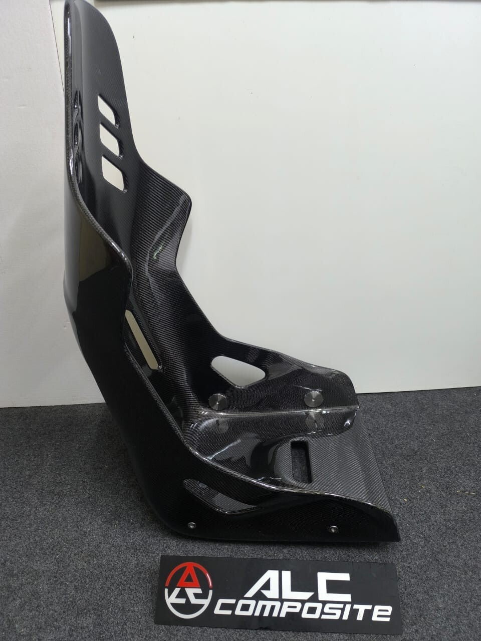 Dry Carbon Fiber Lightweight Bucket Seat With Padding & Bracket Harness 2pc 1set