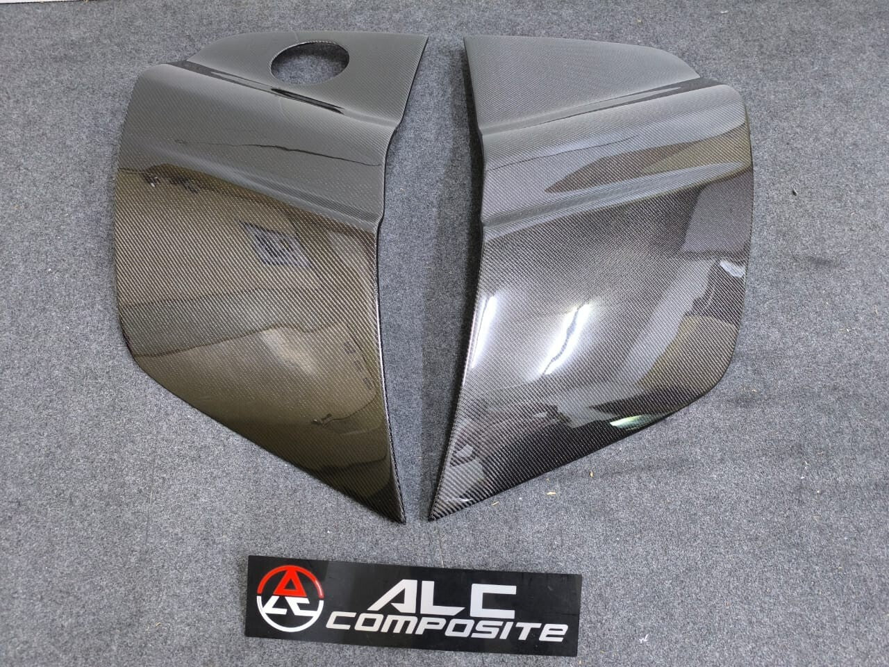 FIT FOR AUDI R8 V8 & V10 COUPE 08-15 CARBON FIBRE SIDE BLADES (LEFT AND RIGHT)