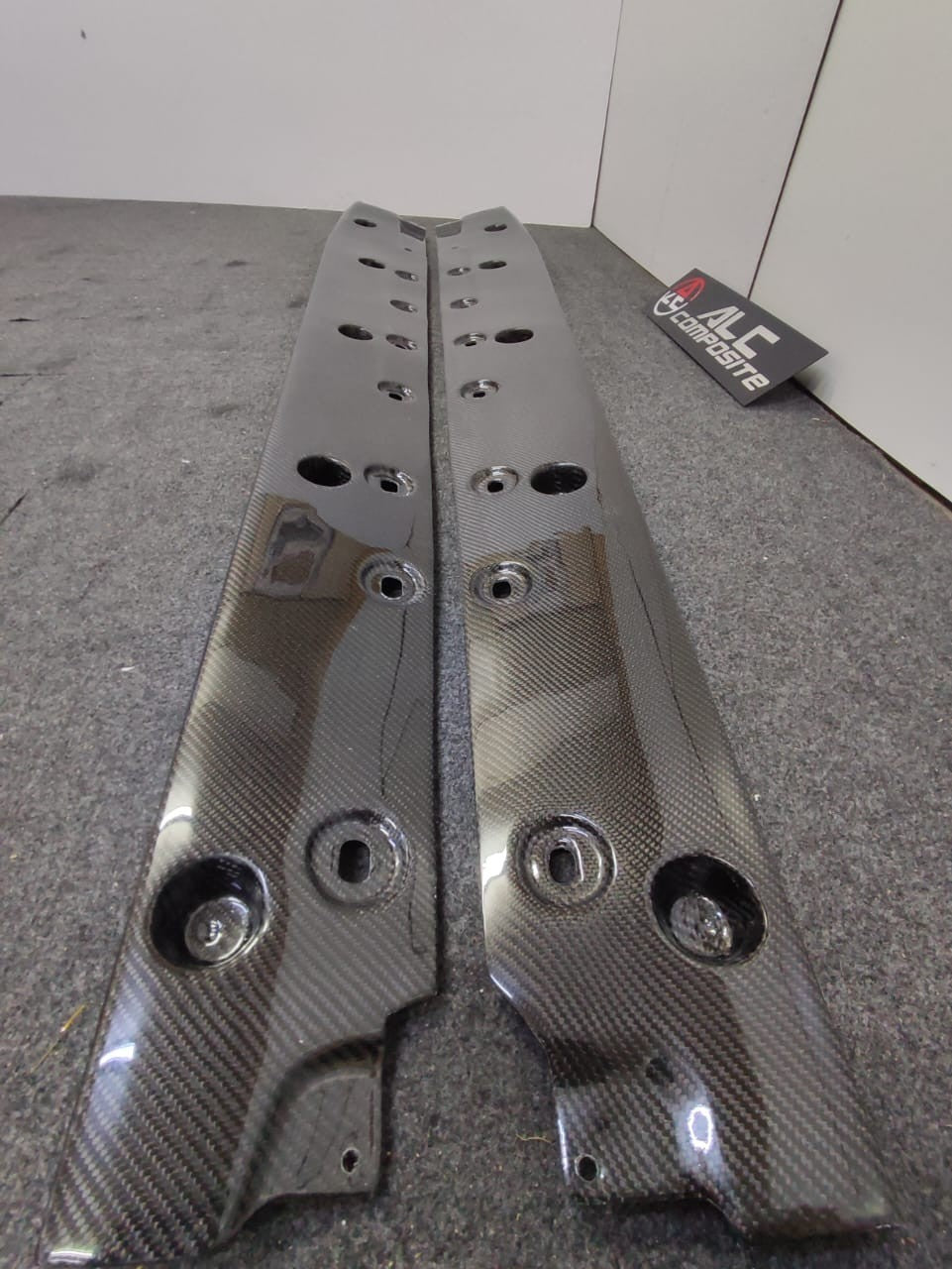 Fit For Porsche 991.1 & 991.2 Gt3 RS / Gt2 RS / Turbo Carbon Fiber Side Skirt