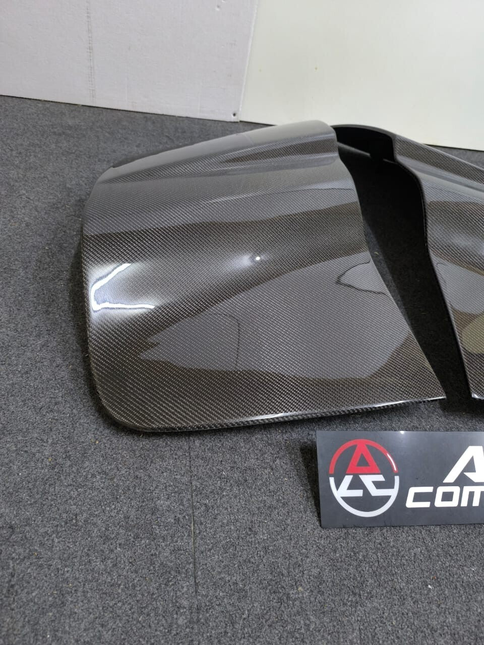 FIT FOR AUDI R8 V8 & V10 COUPE 08-15 CARBON FIBRE SIDE BLADES (LEFT AND RIGHT)