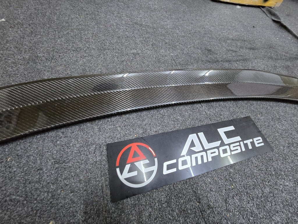 Fit For Toyota GR Yaris Carbon Fiber/Forged Carbon Fiber Center Rear Spoiler