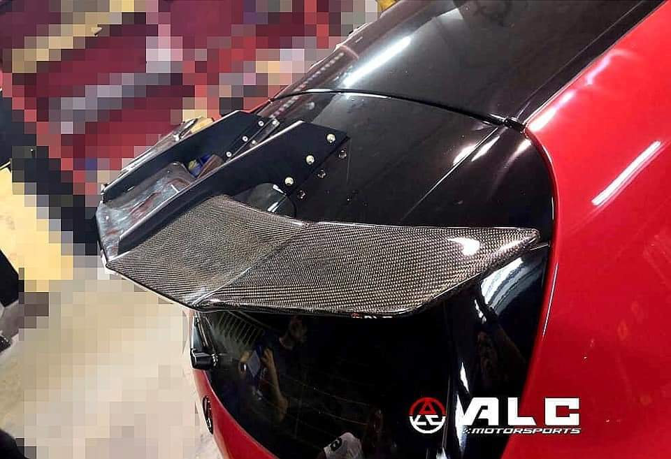 Universal Carbon Fiber GT Wing For VW/Mercedes/Audi/BMW Hatchback & MPV