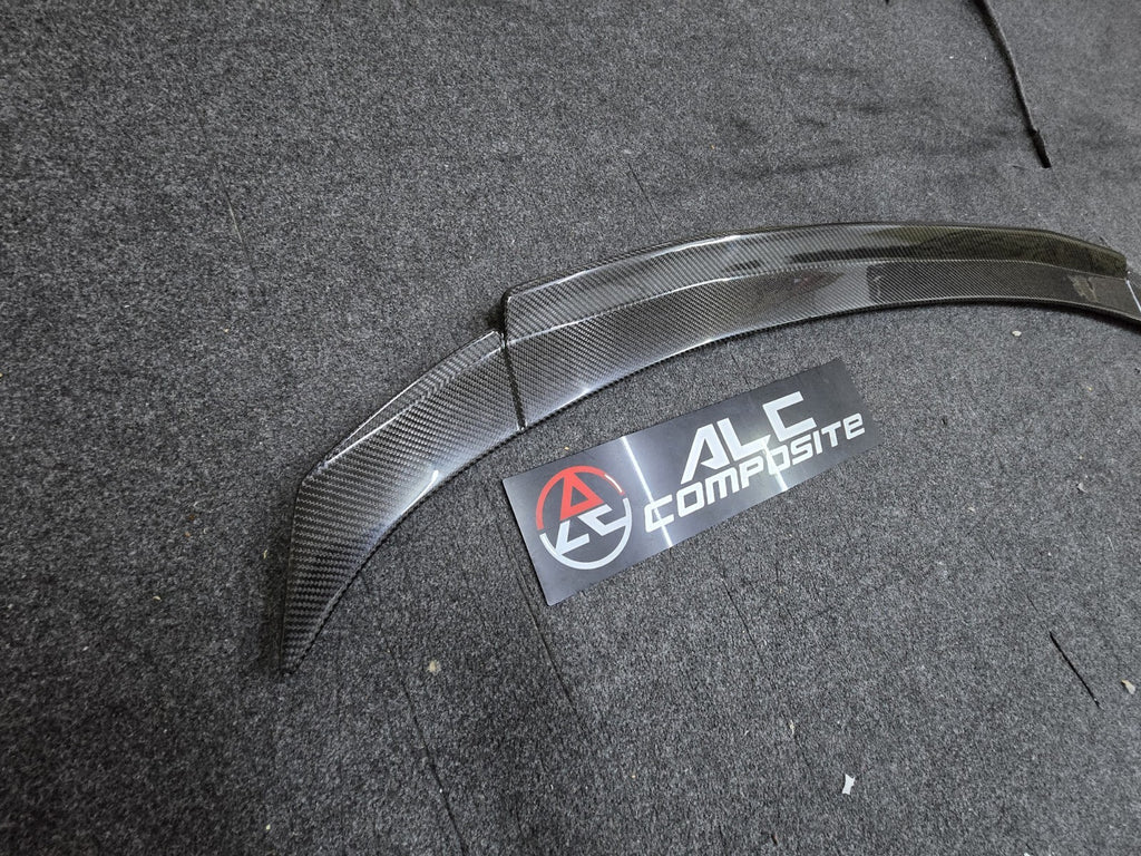 Fit For Toyota GR Yaris Carbon Fiber/Forged Carbon Fiber Center Rear Spoiler