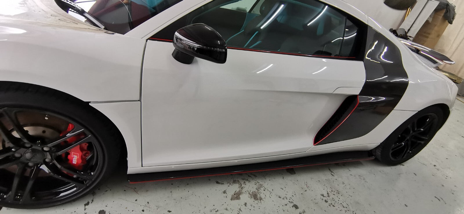 FIT FOR AUDI R8 V8 & V10 COUPE 08-15 CARBON FIBRE SIDE BLADES (LEFT AND RIGHT)