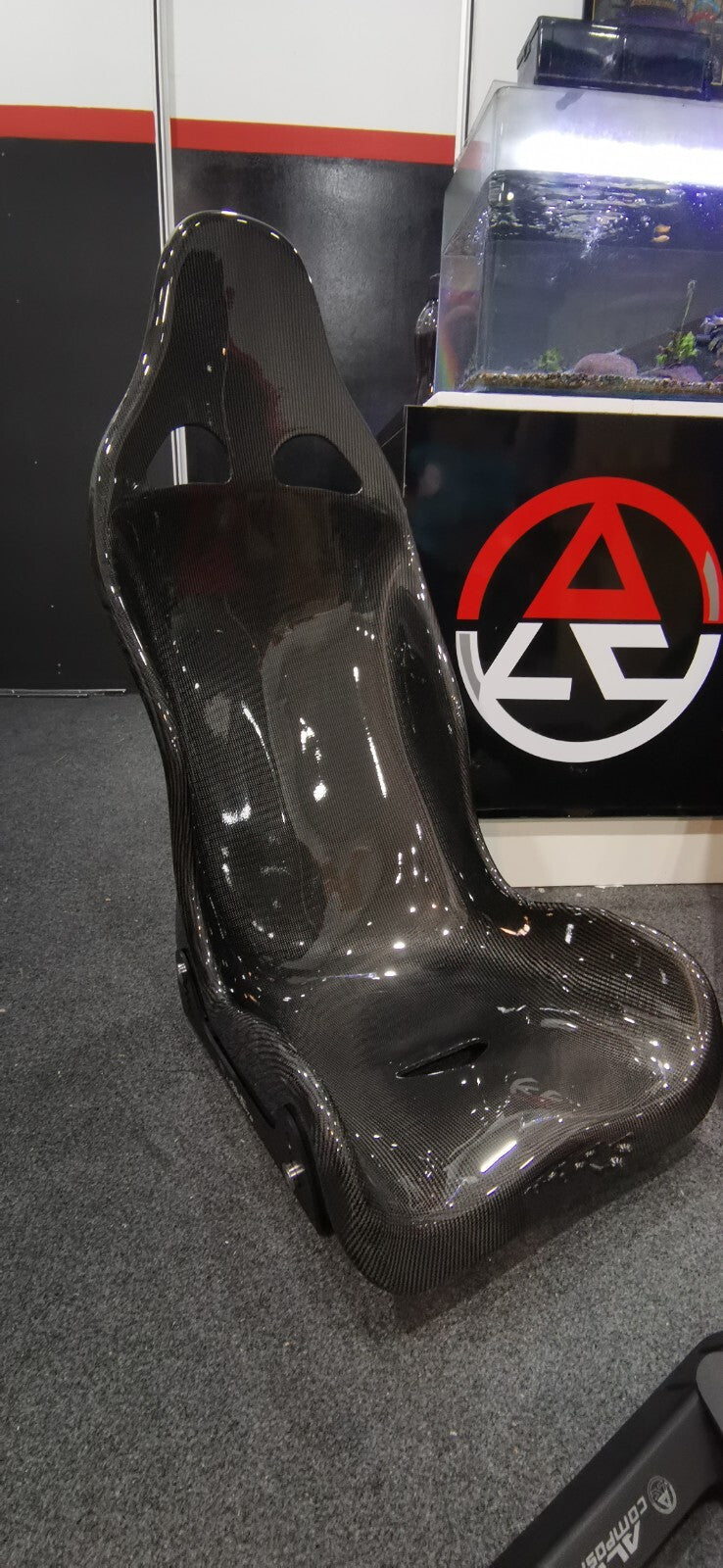 Dry Carbon Fiber Bucket Seat With Suede Padding 1pc (UPS EXPRESS SHIPPING)