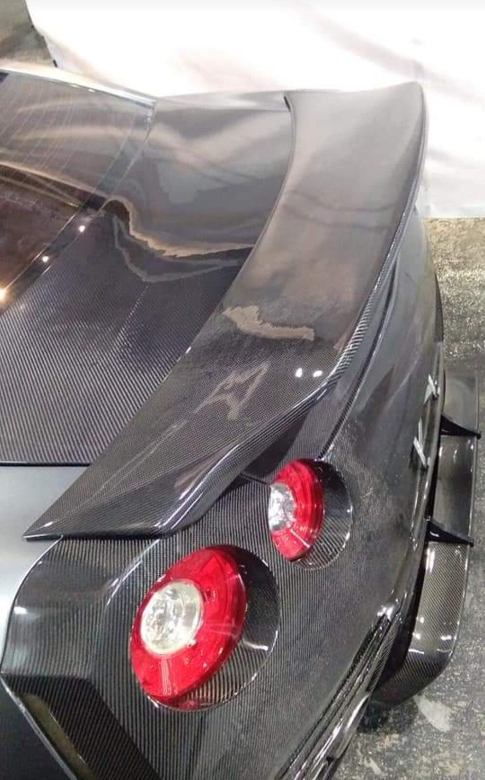 09-20 Fit For Nissan GTR R35 Ducktail Carbon Fiber Spoiler Lid