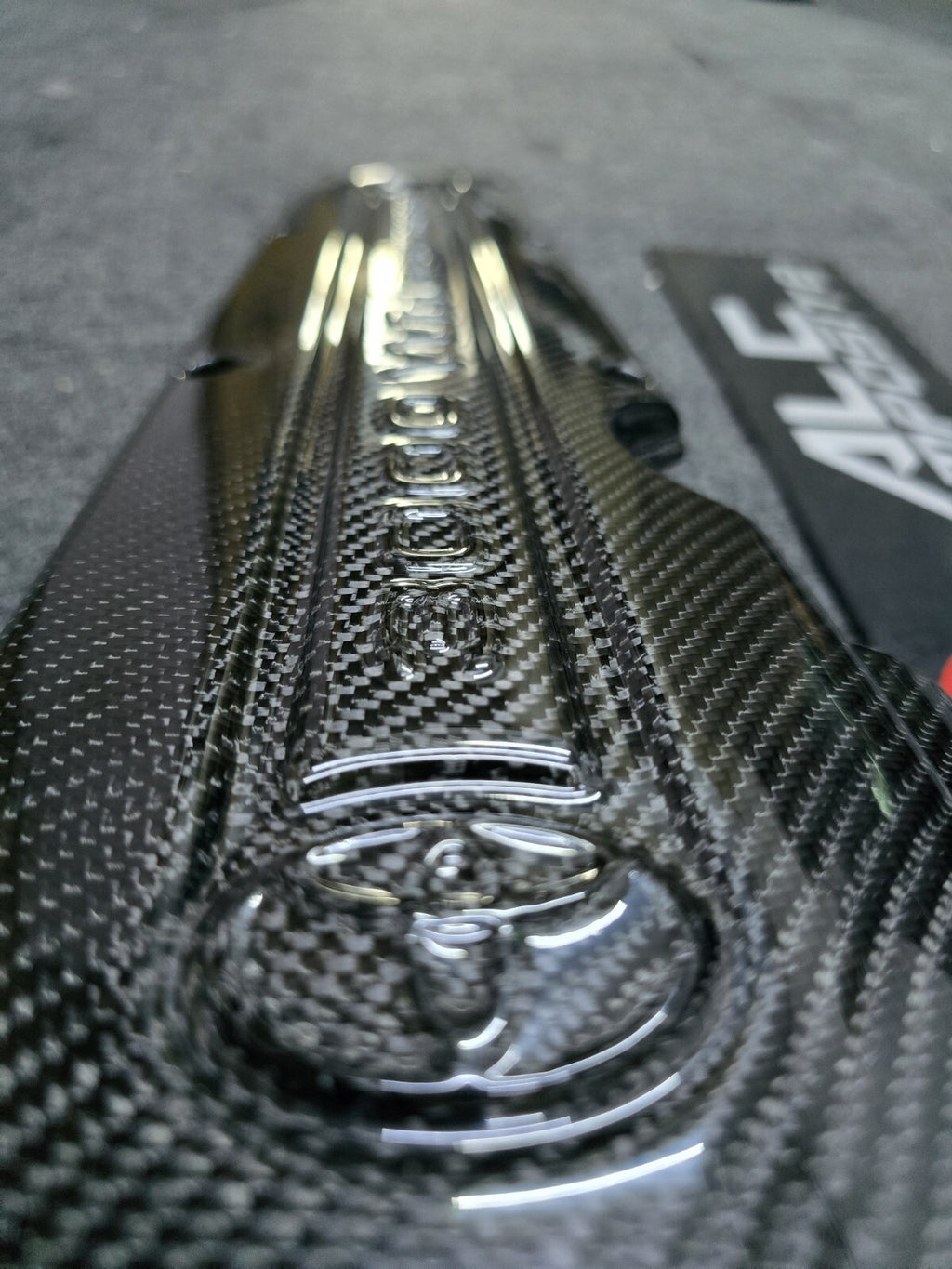 Engine Plug Cover Trim For Toyota MK4 Supra 2JZ VVTI Dry Carbon