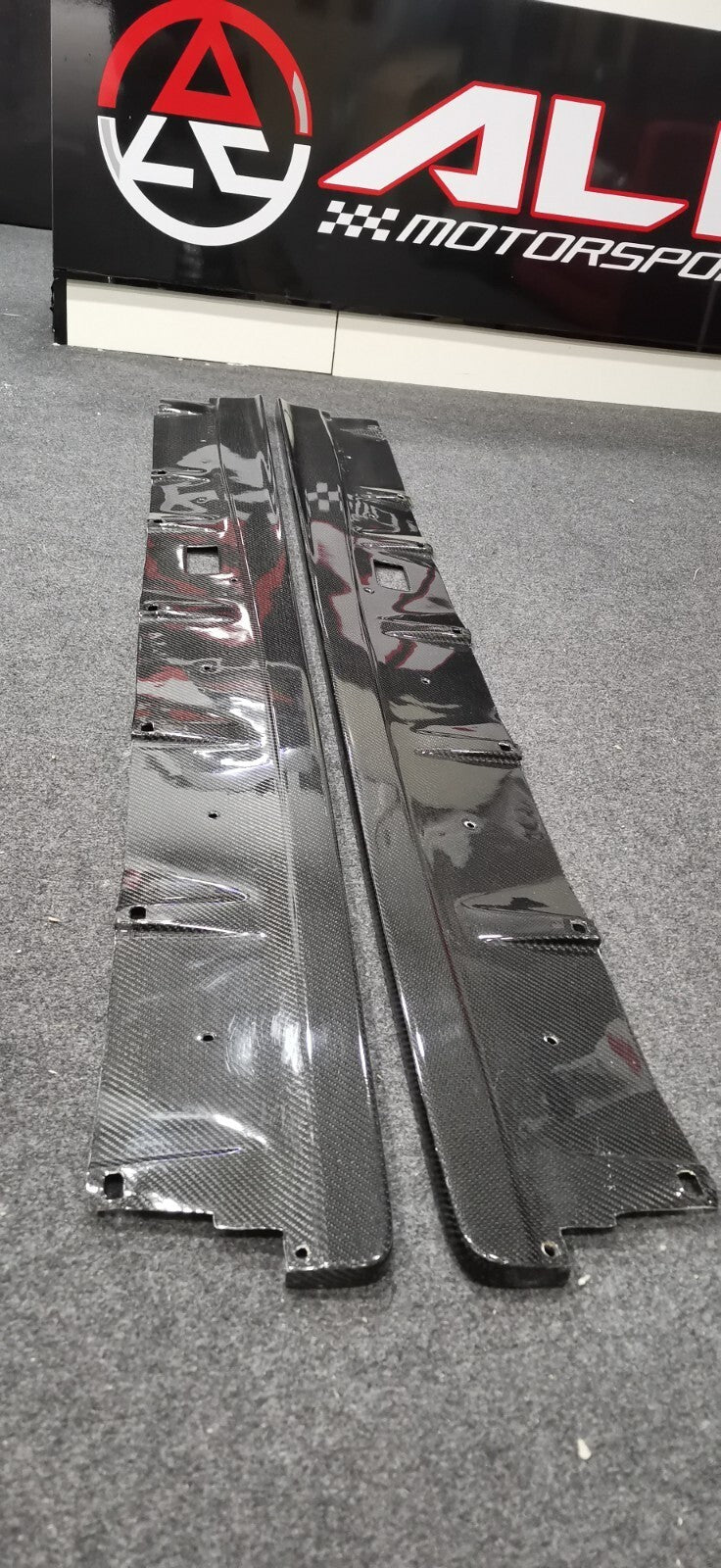 Fit For Audi R8 Gen 1 Carbon Fiber Side Skirt Extensions 2008 to 2015