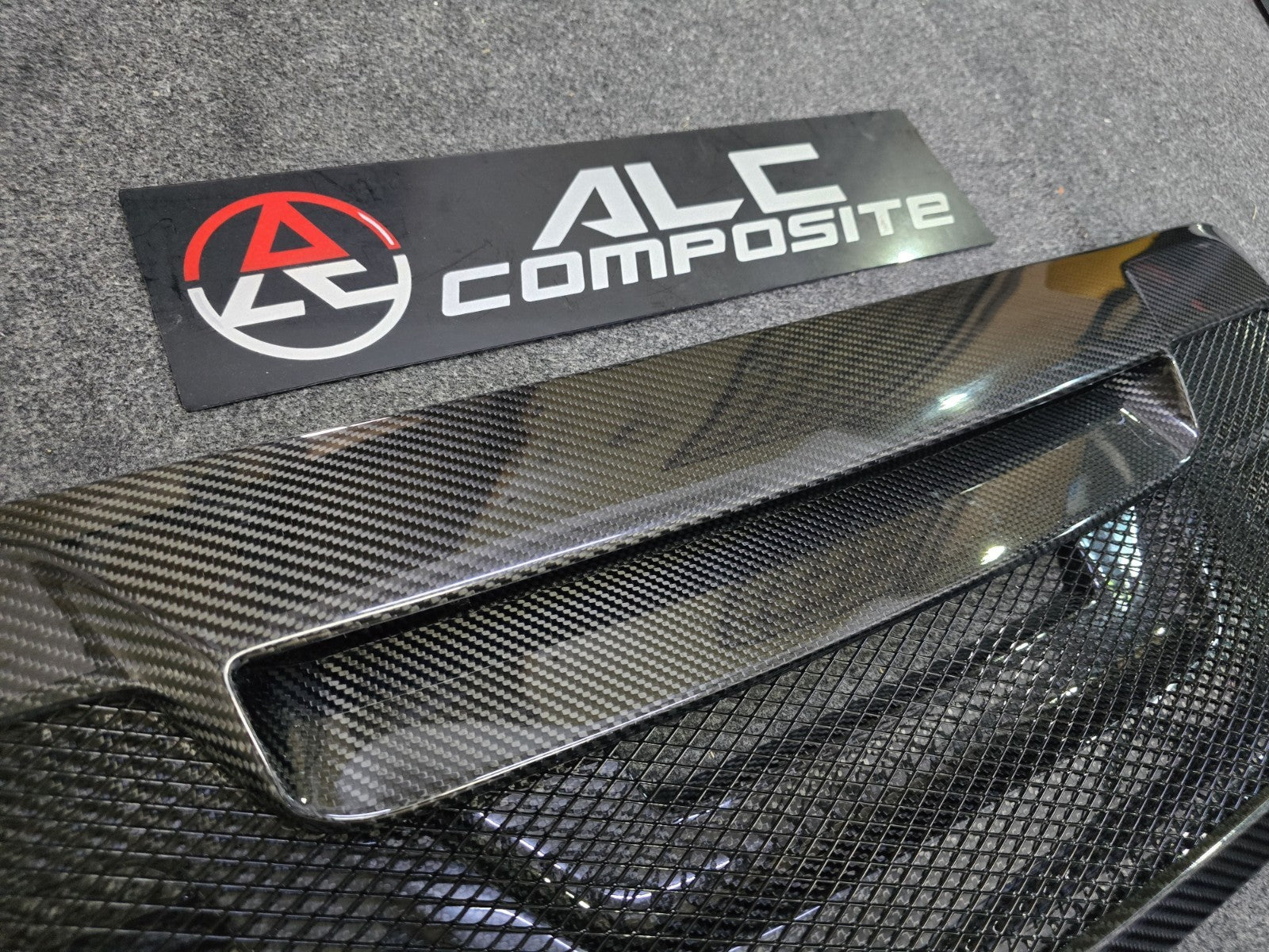 For 11'-16' Porsche Carrera 911 991 Dry Carbon Rear Trunk Deck Lid Grill 911R