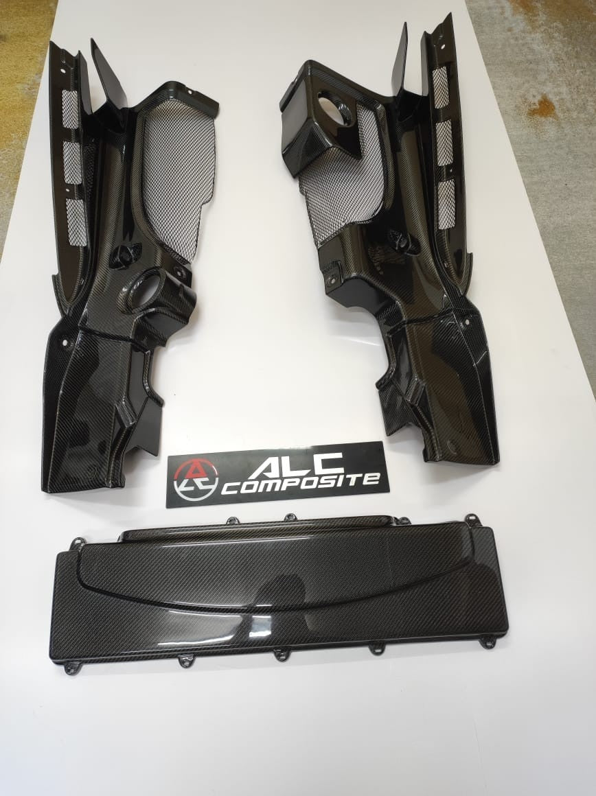 Fit For 07-15 Audi R8 V8/V10 Coupe Dry Carbon Fiber Rear Engine Bay Cover Kit