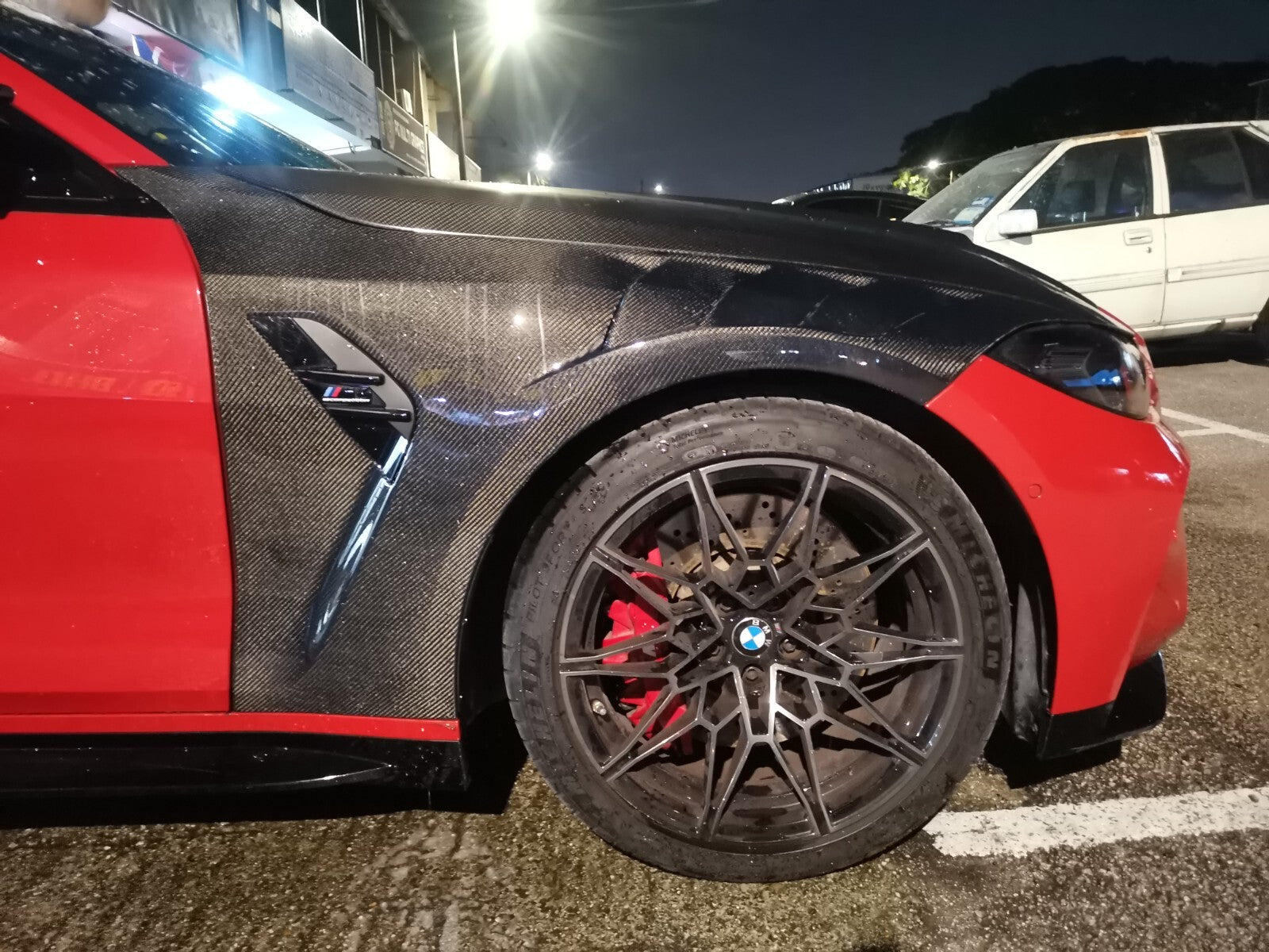 FIT FOR BMW MOTORSPORT DRY CARBON FIBER LIGHTWEIGHT FRONT FENDER - G82 M4