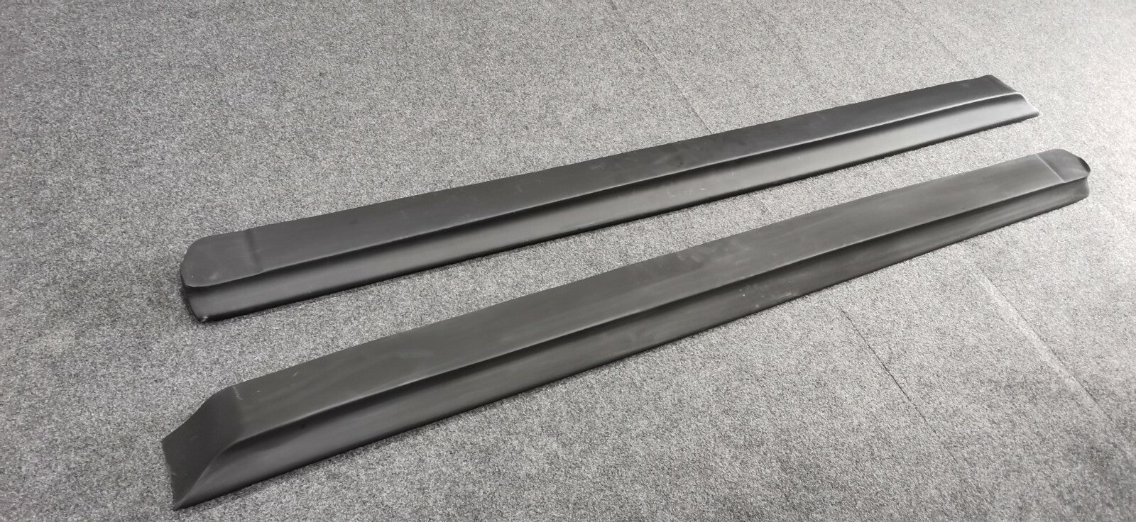 Fit For R32 GTR FRP SIDE SKIRT EXTENSIONS (For N1 side skirt only)
