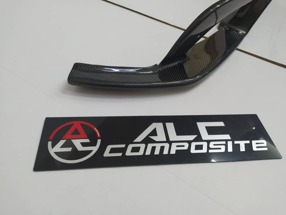 Fit For Audi TTS/TTRS MK2 8J Carbon Fiber Rear bumper Lower Diffuser & Side Spat