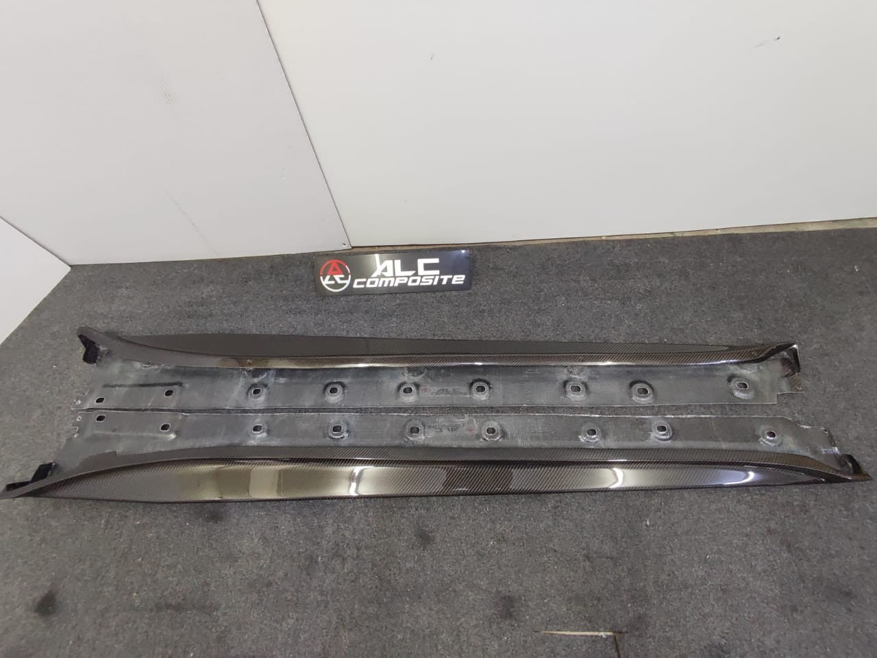 Fit For Porsche 991.1 & 991.2 Gt3 RS / Gt2 RS / Turbo Carbon Fiber Side Skirt