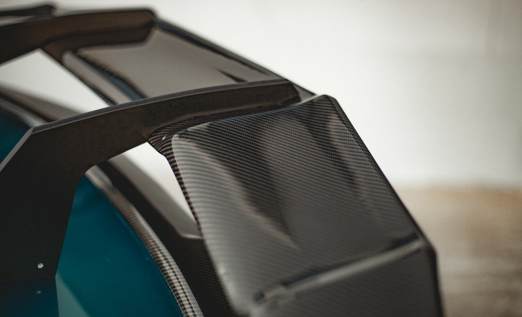 Universal Carbon Swan Neck GT Wing