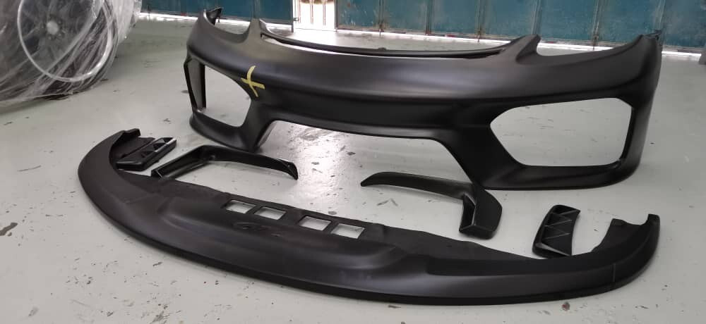 Fit For Porsche Boxster/Cayman 718 GT4 Style Front Bumper with grill w/o DRL 