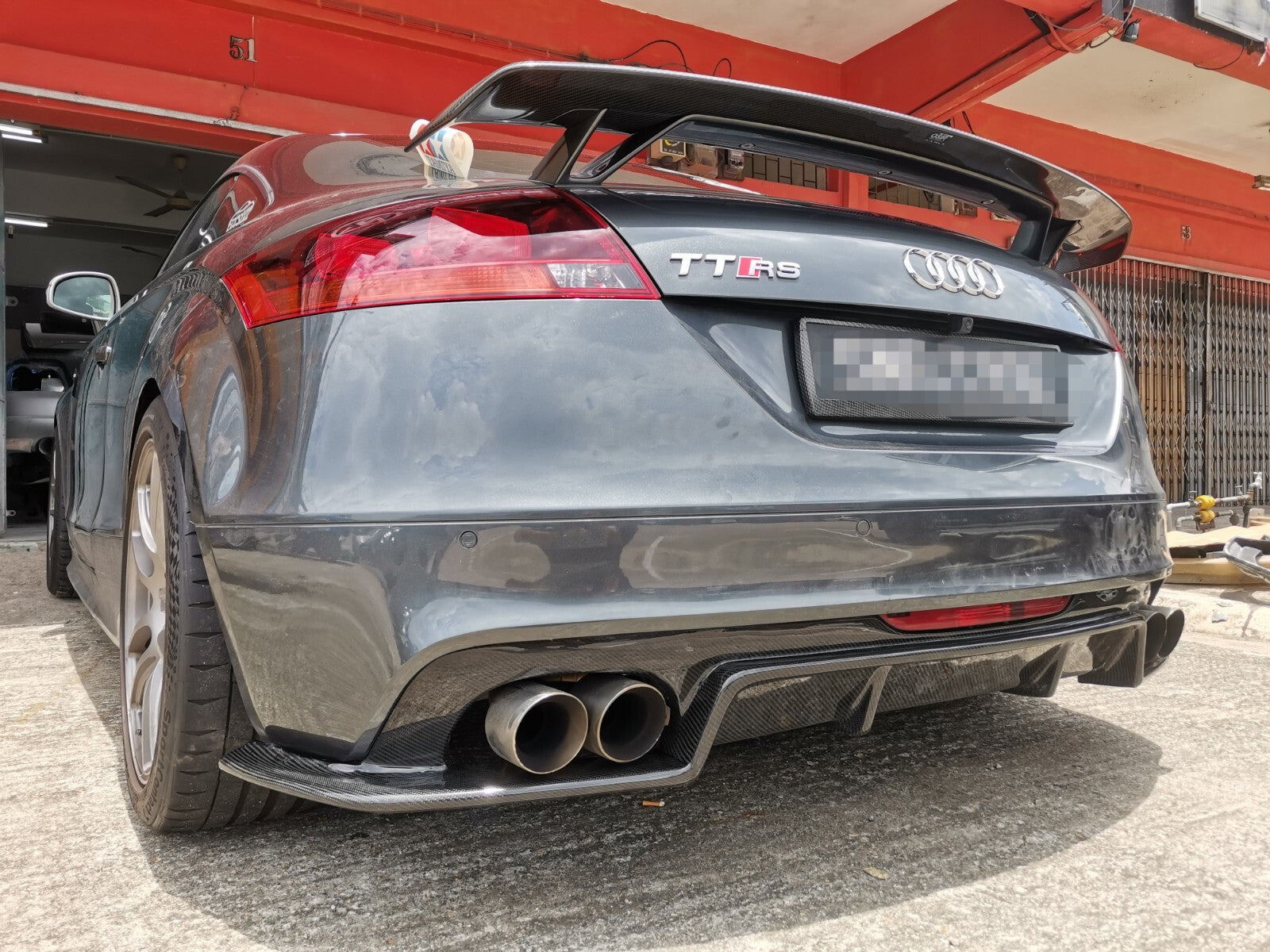 Fit For Audi TTRS MK2 Carbon Fiber Front lip/Side lip and Rear diffuser