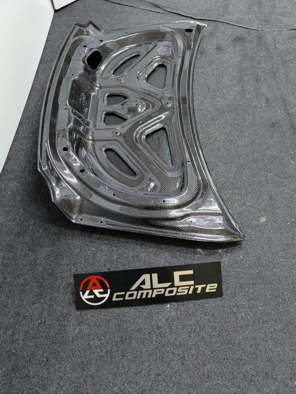 Fit For Nissan R35 GTR OE-Style Dry Carbon Rear Bonnet Trunk Boot