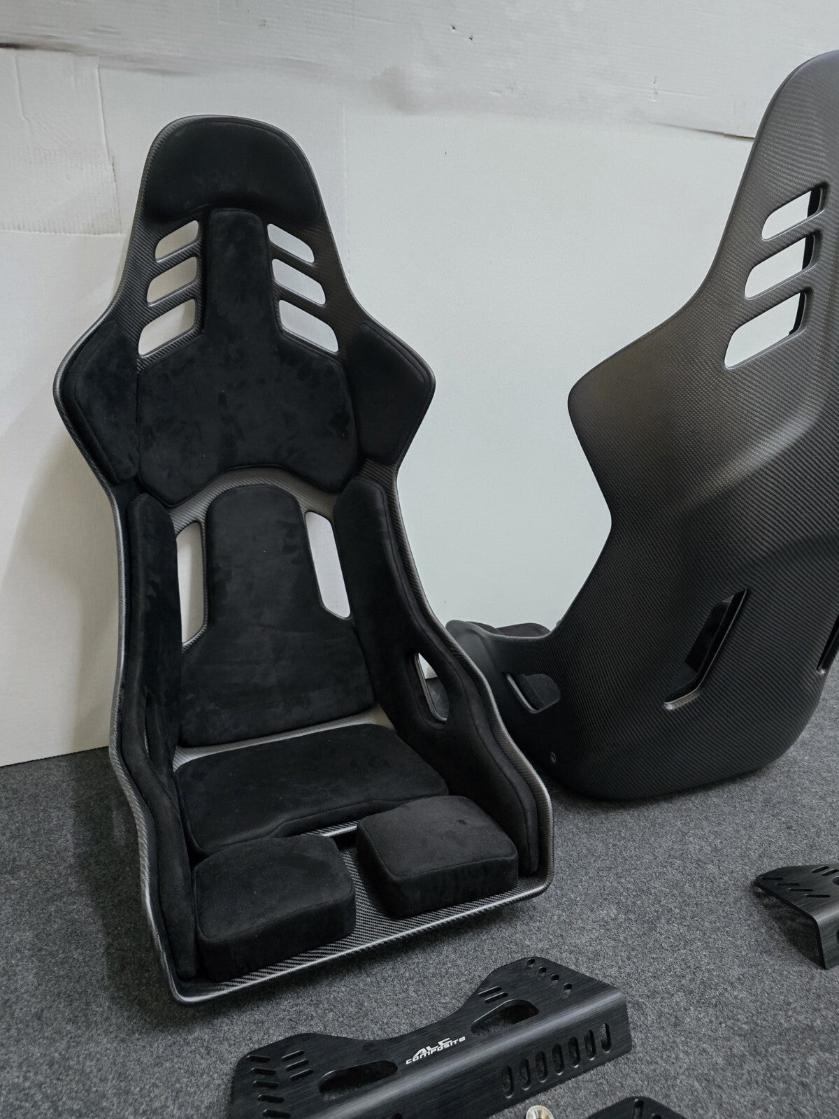 Dry Carbon Fiber Lightweight Bucket Seat With Padding & Bracket Harness 1pc