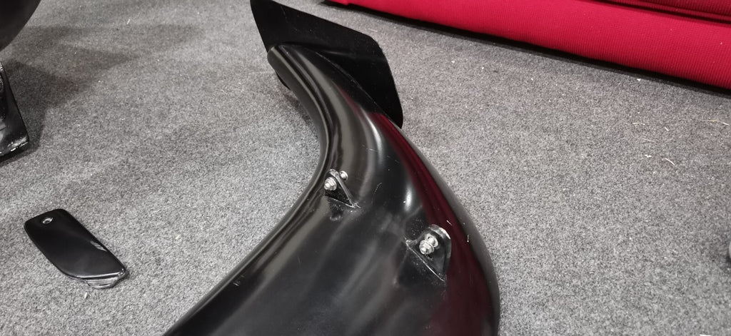 Fit For Porsche 911 996 TURBO/C4S Cabriolet ONLY Rear Engine Decklid & Wing