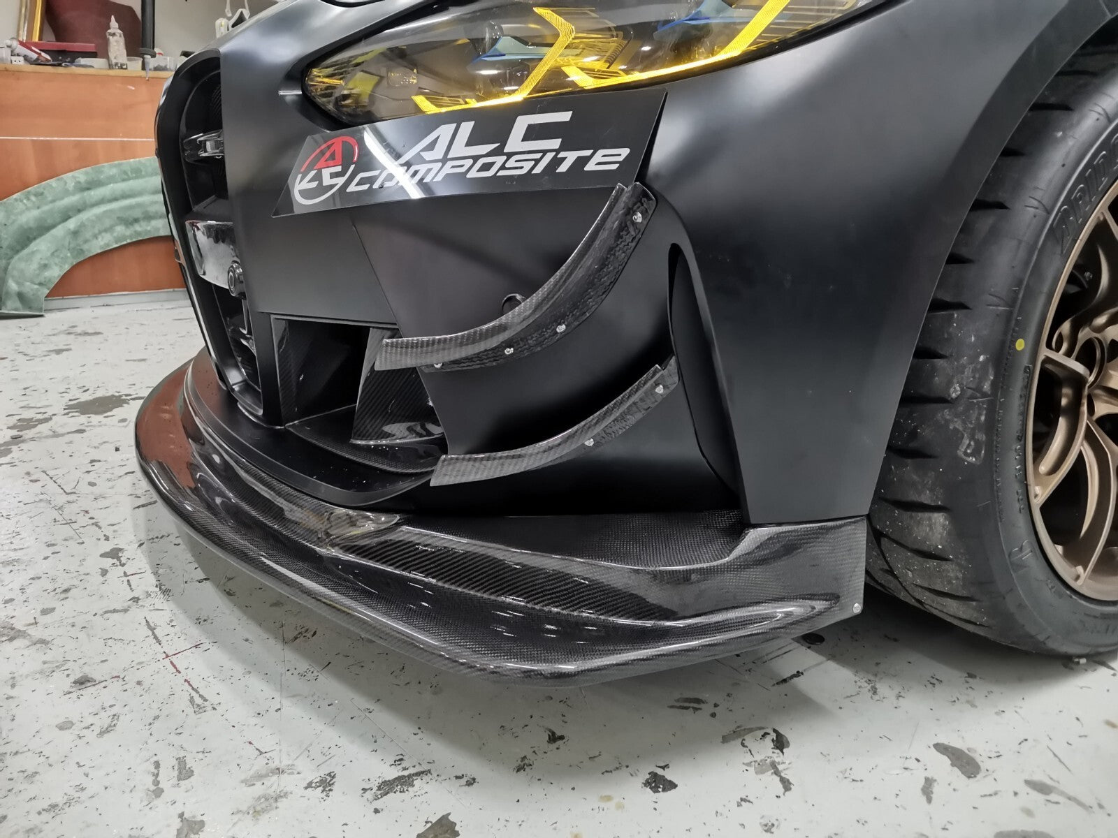 FIT FOR BMW MOTORSPORT DRY CARBON BUMPER CANARD SET - G80/G82/G83 M4 GT4 STYLE