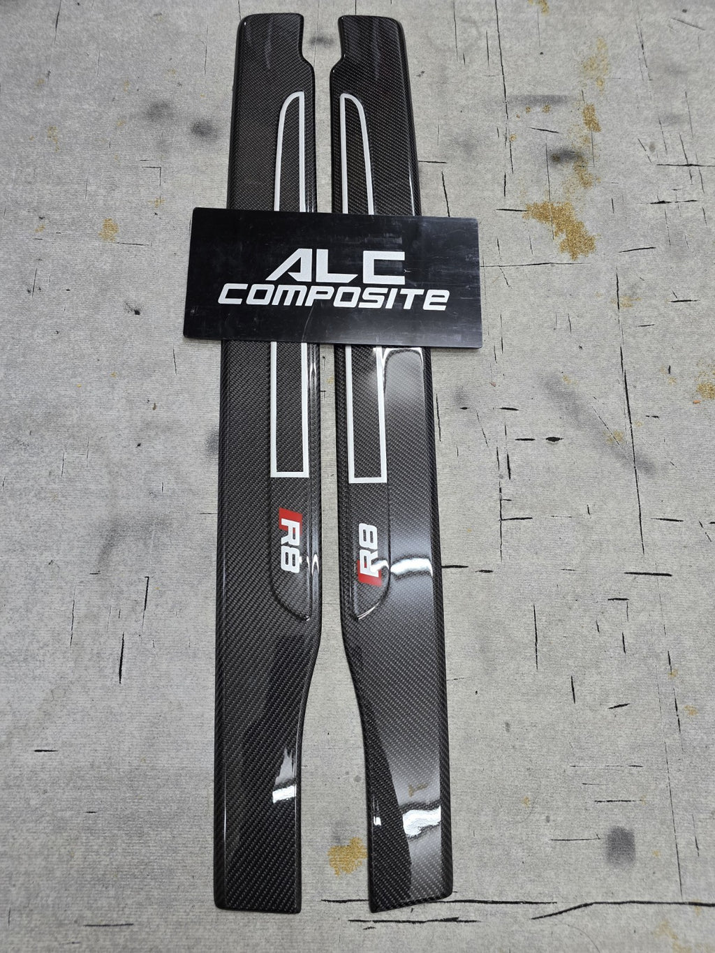 Fit For Audi R8 100% Carbon Fiber Outer Door Sill For Gen. 1 R8 2008-2015