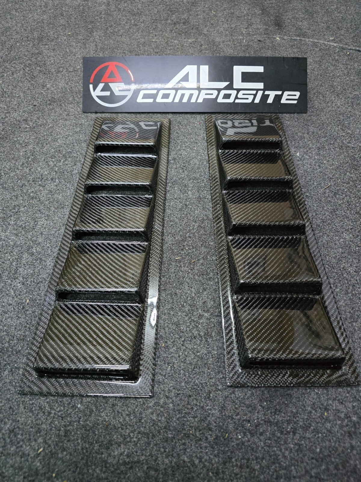 ALC Composite Carbon Fiber Universal/S2000 Hood/Fender Louvre Vents (Pair)