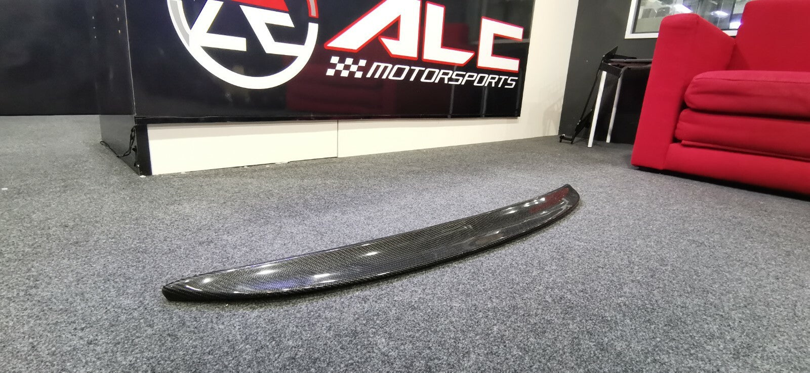 Fit For Mercedes-Benz GLC 2016-2021 Carbon Fiber Roof Spoiler (stick on)