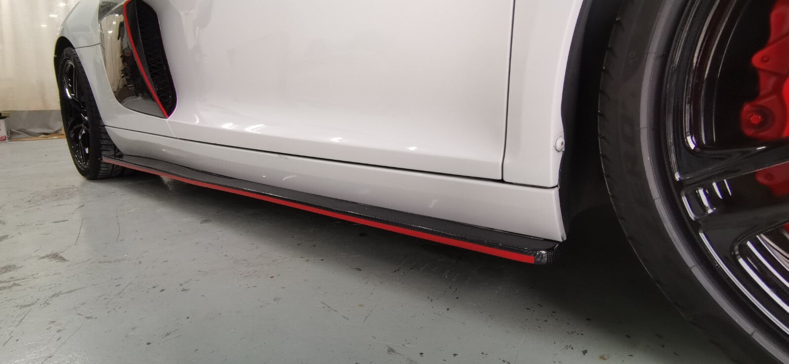 Fit For Audi R8 Gen 1 Carbon Fiber Side Skirt Extensions 2008 to 2015