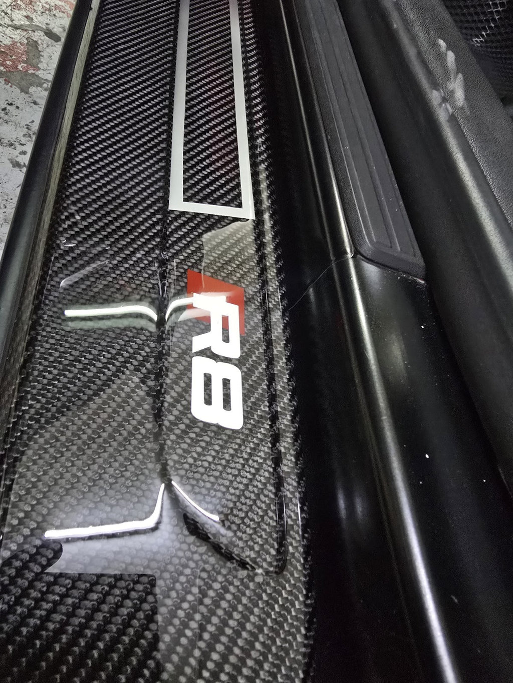 Fit For Audi R8 100% Carbon Fiber Outer Door Sill For Gen. 1 R8 2008-2015