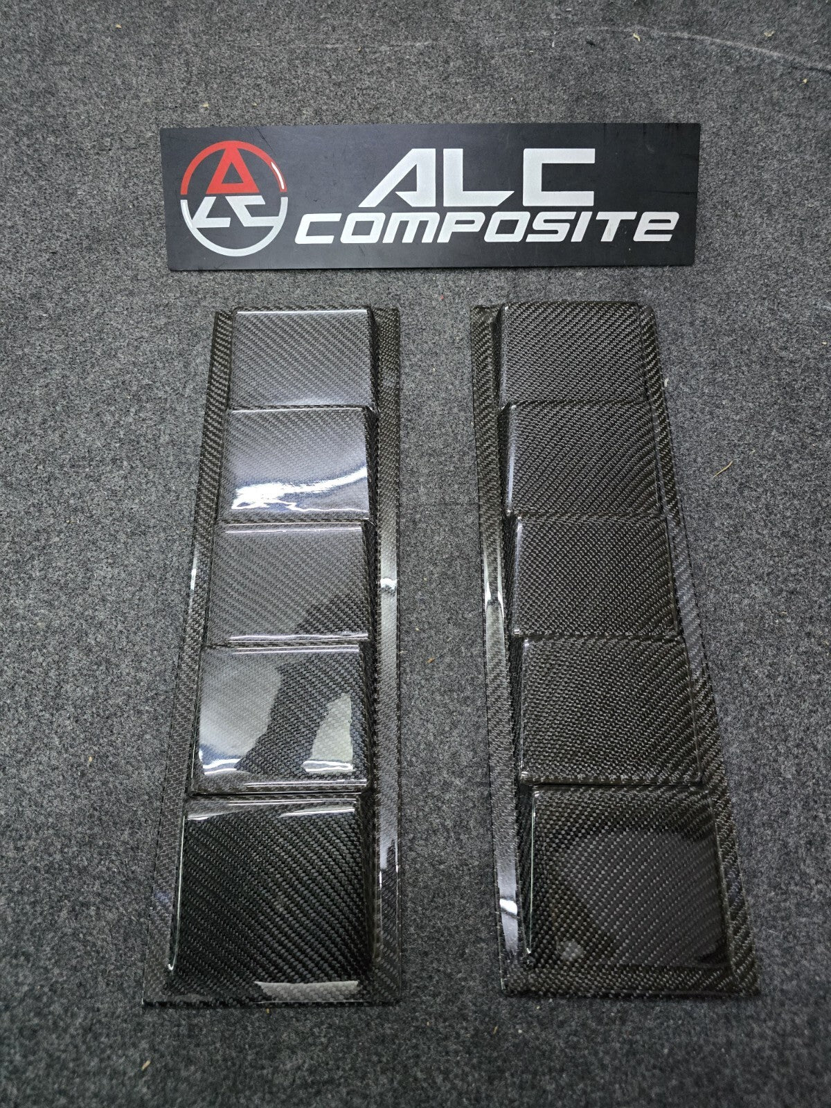 ALC Composite Carbon Fiber Universal/S2000 Hood/Fender Louvre Vents (Pair)