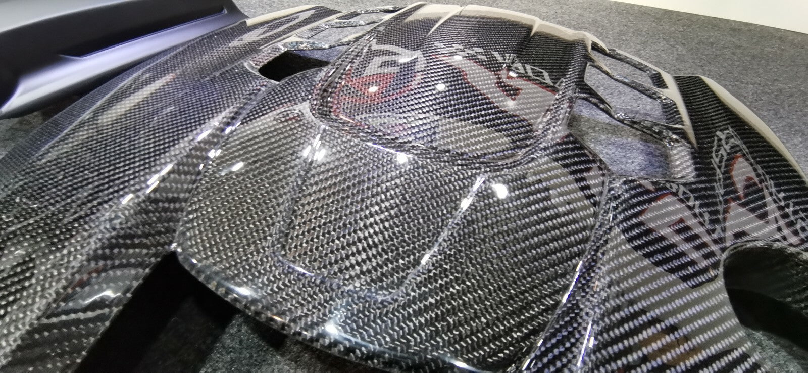 Fit For Maserati Ghibli(BASE/S)/LEVANTE(Base)/QuattroporteV6 Carbon Engine Cover
