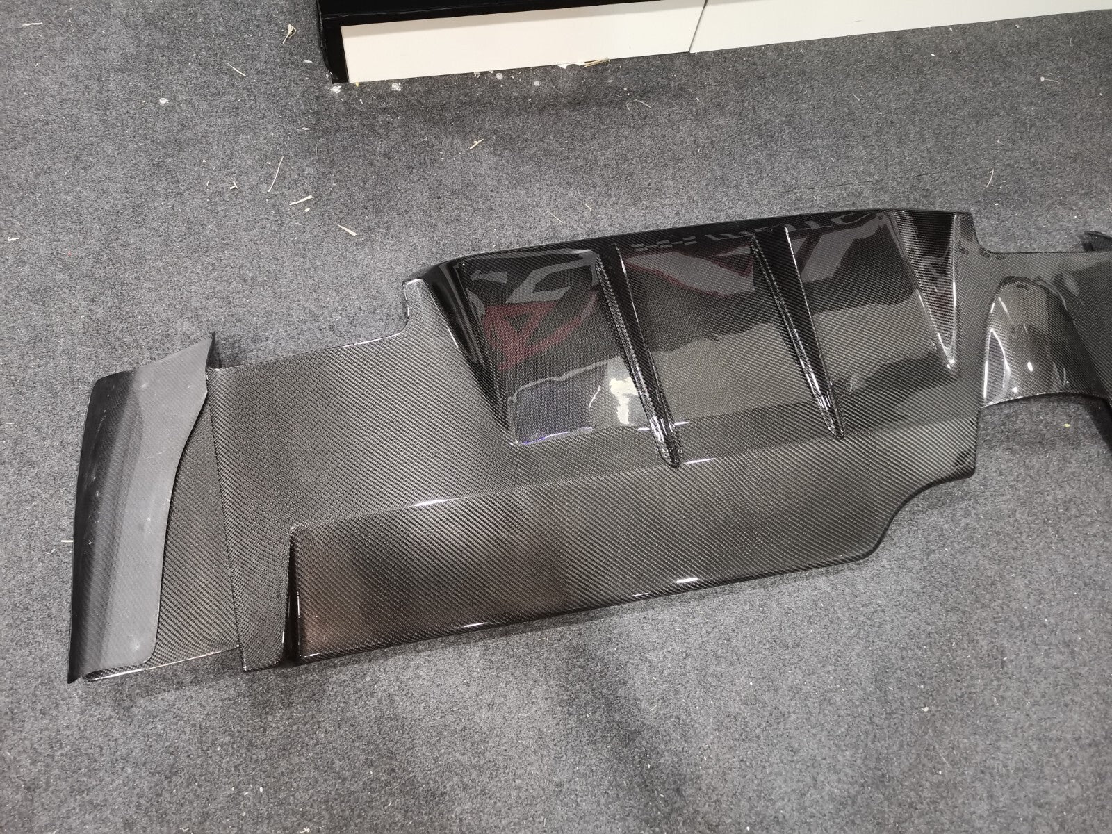 FIT FOR MITSUBISHI EVO 9 CT9A CARBON FIBER REAR BUMPER LOWER DIFFUSER VA STYLE 