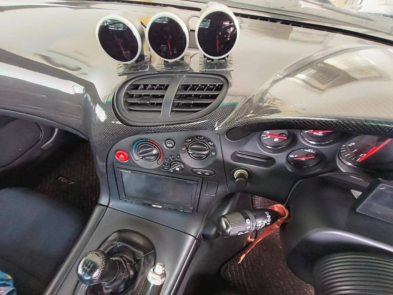 Dry Carbon Dashboard Cover Fit for Mazda RX7 FD (RHD)